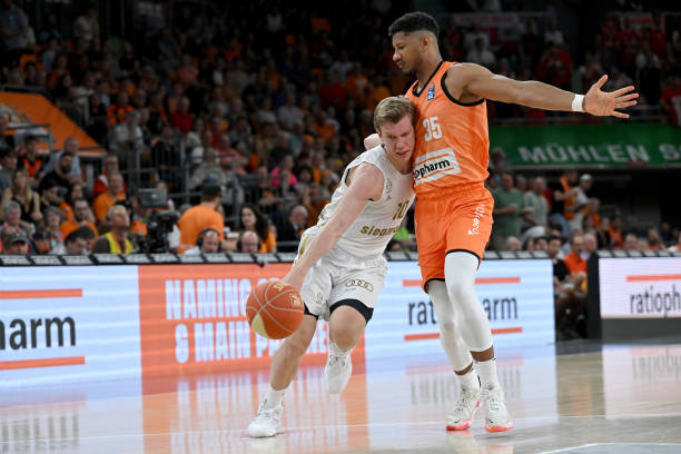 拜仁的竞争 拜仁的竞争